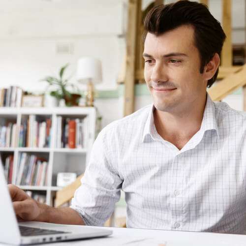 male-architect-in-office-ptv3cyy-2